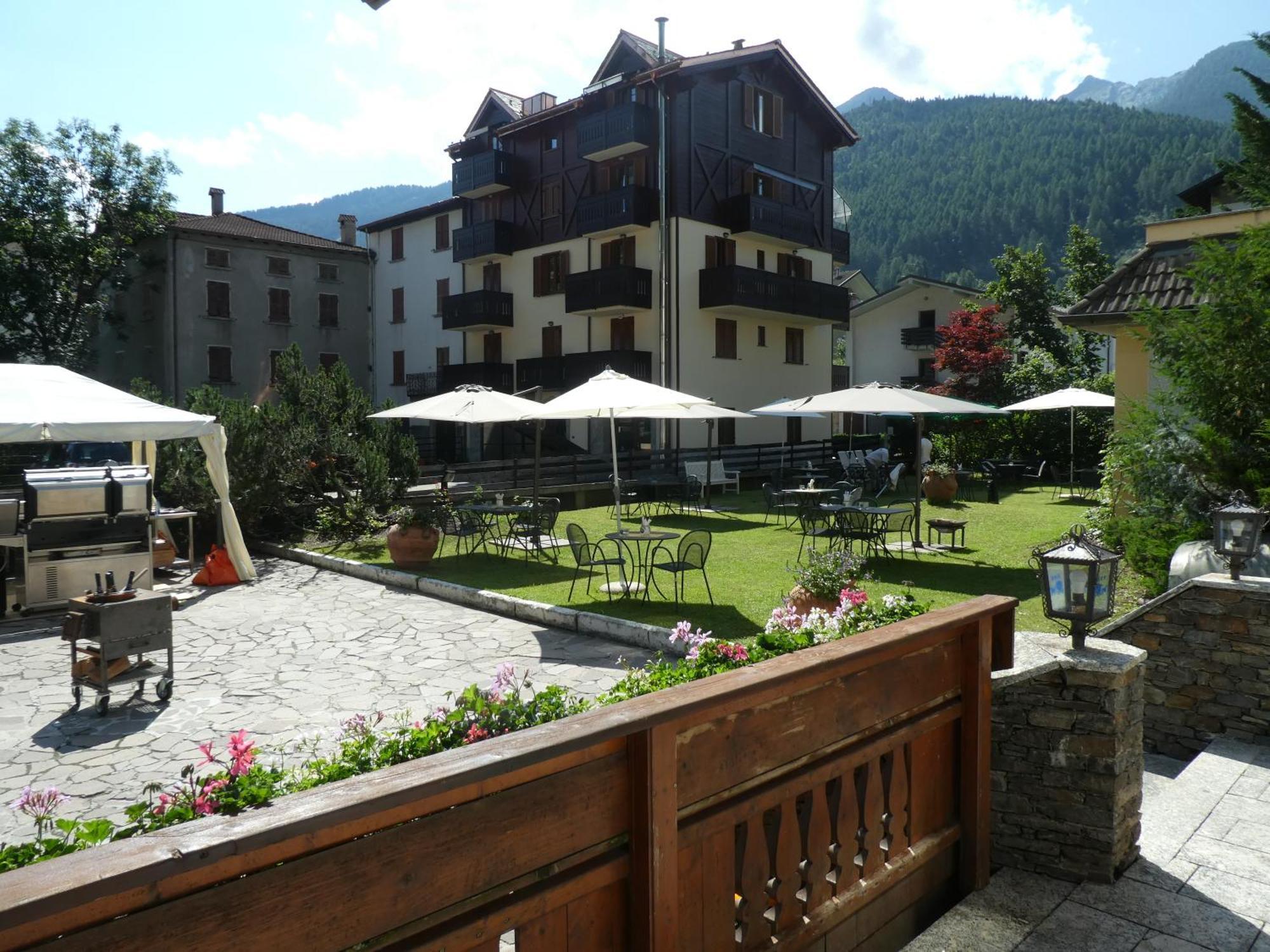 Hotel Posta Aprica Exterior photo
